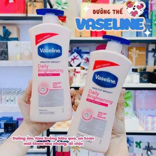 Sữa Dưỡng Thể VaselineHealthy Bright Daily Brightening Body Lotion 725ml