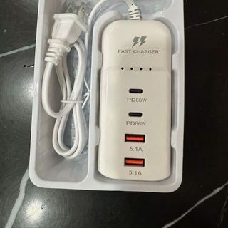 Ổ điện 4 cổng sạc nhanh