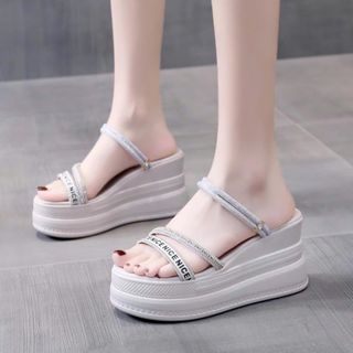 DÉP XUỒNG DÂY CHỮ NICE 8CM