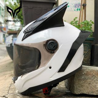Mũ bảo hiểm fullface bán buôn bán sỉ kèm đuôi gió
