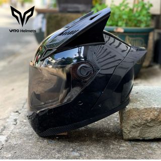 Mũ bảo hiểm fullface bán buôn bán sỉ kèm đuôi gió