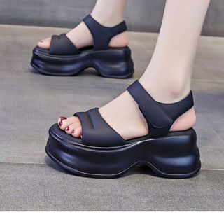 SANDAL BM QUAI NGANG 5P