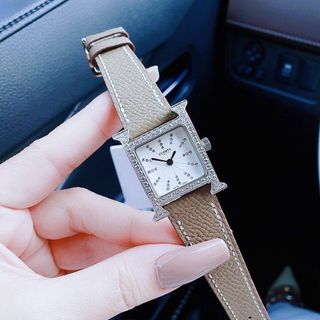 ĐỒNG HỒ NỮ CAO CẤP HEMES DÂY DA MẶT TIA NIỀNG ĐÁ BẠC 3