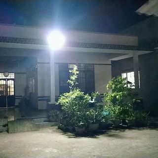 ĐÈN PHA NĂNG LƯỢNG MẶT TRỜI CHÍNH HÃNG VSP300W