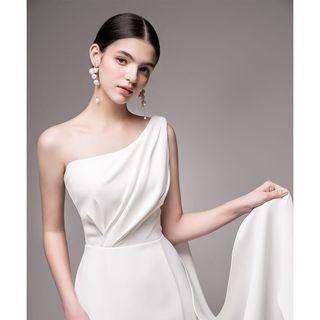 Hiền Khôi Couture - Nơi Niềm Tin của Cộng Đồng Việt Kiều Trao Gửi