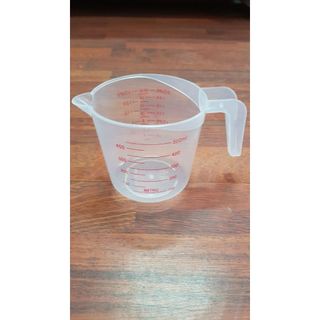 Ca đong bằng nhựa vạch chia màu đỏ size 250ml