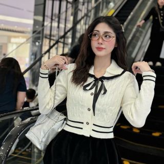 Áo len thừng phối viền cổ sen trẻ trung hàng QC chất len đanh, đẹp -