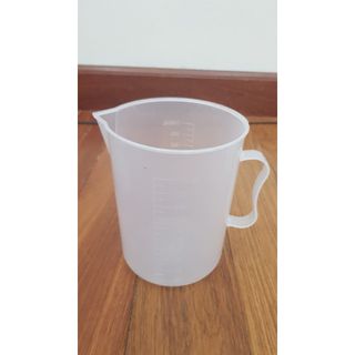 Ca đong định lượng bằng nhựa có tay cầm nhiều size