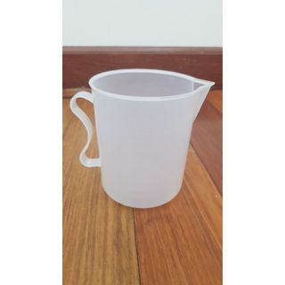 Ca đong định lượng bằng nhựa có tay cầm nhiều size