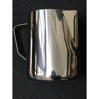 Ca đánh, rót sữa inox 550ml