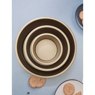 khuôn tròn đế rời chống dính màu vàng siêu đẹp nhiều size