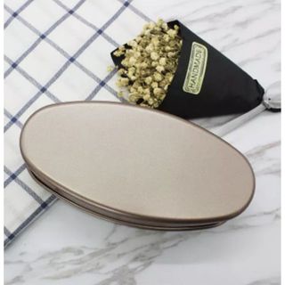Khuôn oval chống dính D08 màu vàng siêu dày, siêu đẹp