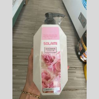 SỮA TẮM COLLAGEN SOLAMI HƯƠNG THƠM NHẸ NHÀNG 800ML L004 - LADY'S PASSION