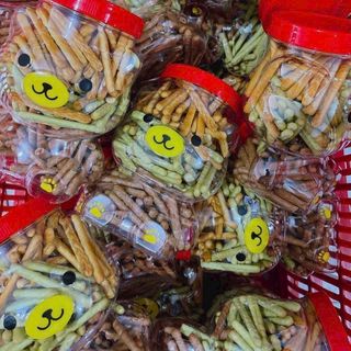 Bánh quy que đũa ăn là nghiền
