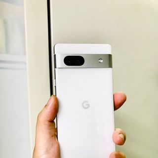 GOOGLE PIXEL 7A like new 98-99