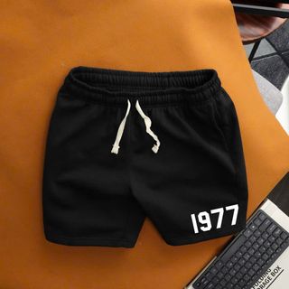 Quần short nam trên gối 1977 sang trọng, lưng thun có dây rút