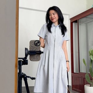 Đầm sơ mi sọc dáng dài thiết kế chiết eo tay ngắn-Lemme