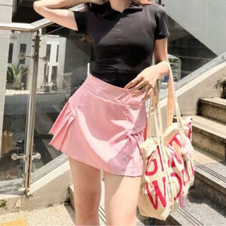Váy tennis/ cầu lông/ golf/ pickleball
( hai lớp - có túi )
Size: MLXLXXL
Chất Thun Co Dãn 4 Chiều, Thấm Hút Mồ Hôi