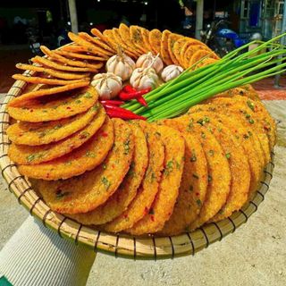 CƠM CHÁY MẮM HÀNH GIÒN NGON ĐẬM VỊ 10 BỊCH - WINNIE HOUSE