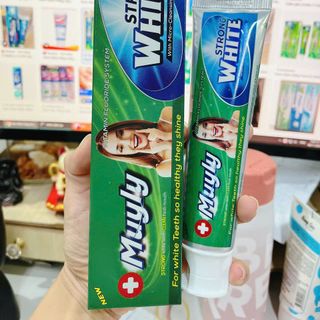 Kem Đánh Răng Thái Lan Muyly Strong White 120g
