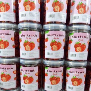 Dâu tây Đà Lạt sấy kiểu Thái dẻo (350g)