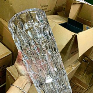 Lọ hoa thủy tinh pha lê khía hiện đại sang chảnh DELISOGA ( THÙNG 6 C )
