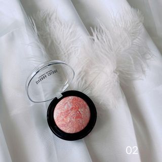 Phấn má hồng Ánh Nhũ Sivanna Fantastic Blusher