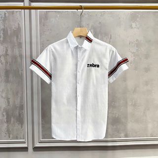 Áo sơ mi ngắn tay nam phối họa tiết tay áo