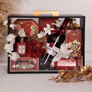 Hộp Quà Tết Cao Cấp Mang Đến Thịnh Vượng Cho Năm Mới