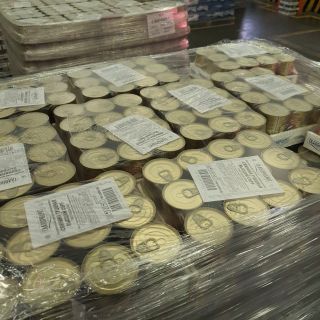 Cá hồi hồng Tươi ( miếng),240g muối ăn đóng hộp (date mới)