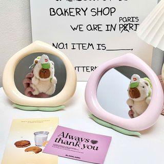 E tên Gương thỏ/ gấu ú nu mà sao lại thấy kute thế này