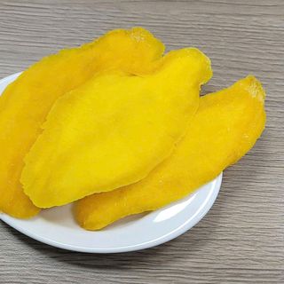 Xoài Sấy Dẻo Nguyên Miếng 500g, Đặc Biệt Vị Chua Cay, Mềm Dẻo, Không Xơ (Nguyên vị hoặc Muối ớt)