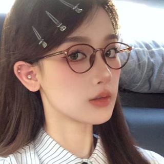 Kính mắt nam nữ sĩ