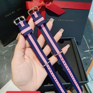 SET ĐỒNG HỒ CAO CẤP D.W QUÀ TẶNG DA KÈM DÙ