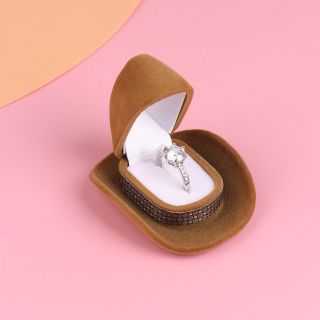 Hộp nhẫn chiếc mũ quà tặng độc đáo, tạo sự bất ngờ cho buổi tiệc ( Hàng Giá Tận Xưởng )