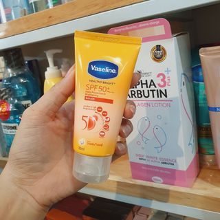 Dưỡng thể trắng da Vaseline 50x