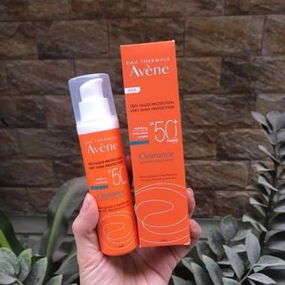 kem chống nắng aven dạng xịt 50ml