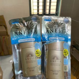Kem Chống Nắng Anessa Dạng Sữa