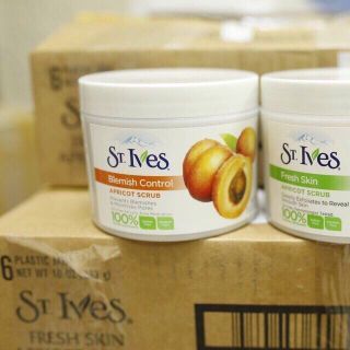 Tẩy tế bào chết toàn thân St.Ives Scrub