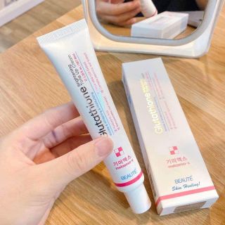 Kem Dưỡng Trắng Da Melasma