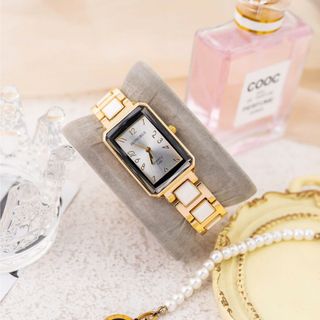 Đồng hồ lắc tay nữ Hongrui 0013812 mặt tròn đeo tay thời trang