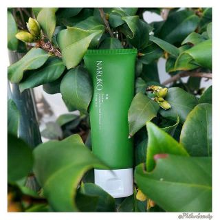 Sữa Rửa Mặt Naruko Dạng Bùn Tràm Trà 120Ml