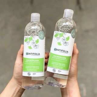 Nước Tẩy Trang Rau Má Centifolia