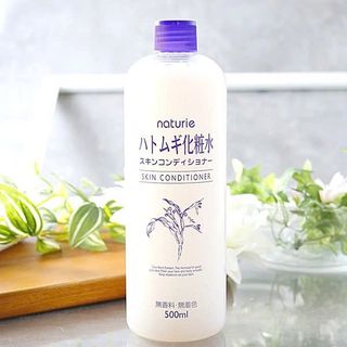 Nước Hoa Hồng Chiết Xuất Ý Dĩ Naturie Hatomugi Skin 500ml