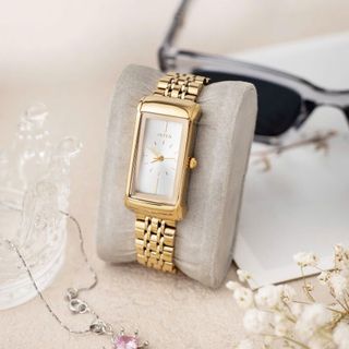 Đồng hồ nữ dây inox Oliya 182 mặt chữ nhật chính hãng đeo tay thời trang