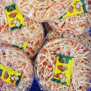Mực sợi hấp nước dừa hộp mặt trời 300G