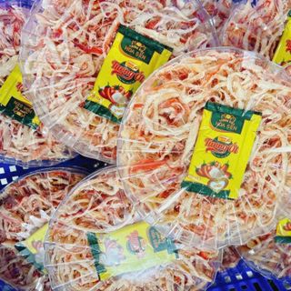Mực sợi hấp nước dừa hộp mặt trời 300G