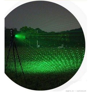 ĐÈN LASER BÚT 303 TIA XANH ĐỎ CỰC SÁNG CÔNG SUẤT LỚN CHIẾU XA 3KM TẶNG KÈM PIN SẠC BAO GỒM BỘ SẠC GD210 - LADY'S PASSION