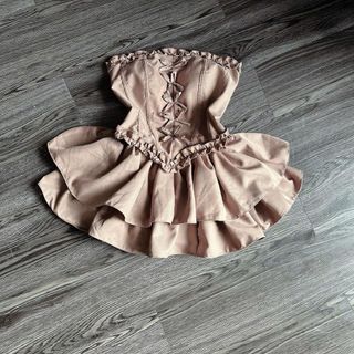 Sét cúp ngực đính nơ chân váy xòe