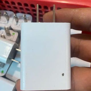 Cóc sạc 5V-1A model T-0501 hàng bãi, màu trắng, phù hợp sạc điện thoại, camera wifi (Chưa kèm dây)
